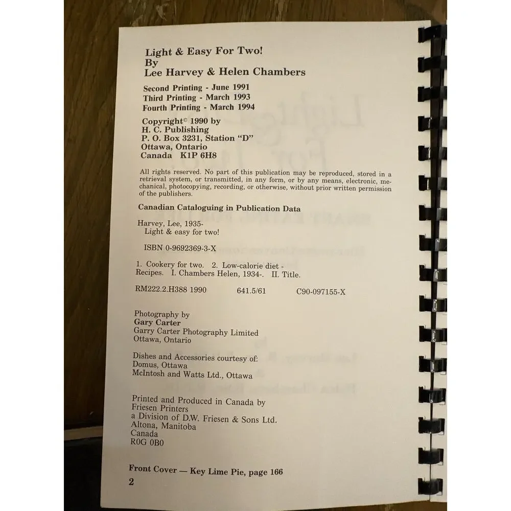 Light and Easy For Two! : Smart Eating For Life Lee Harvey & Chambers